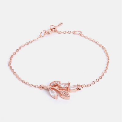Women Gold-Plated Link Bracelet